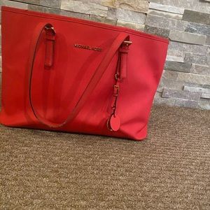 Large Michael kors tote